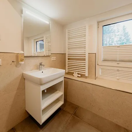 Bergpension Laasen Perle Hotel *