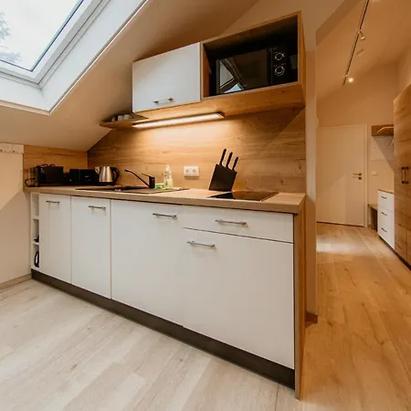 Bergpension Laasen Perle מלון