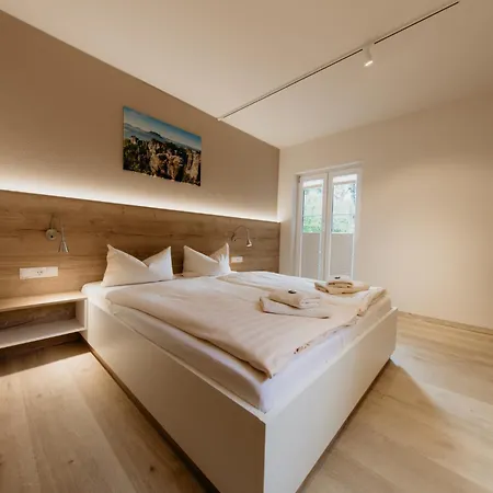 מלון Bergpension Laasen Perle ראטן