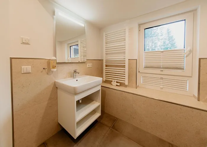 Bergpension Laasen Perle 호텔 *