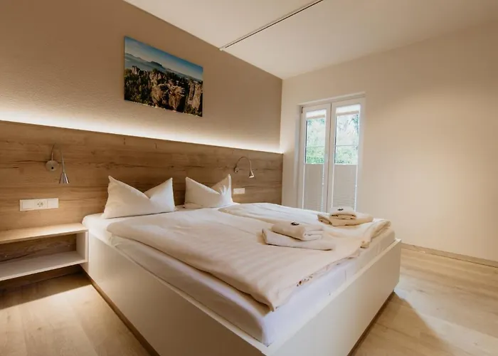 호텔 Bergpension Laasen Perle 쿠로르트라텐